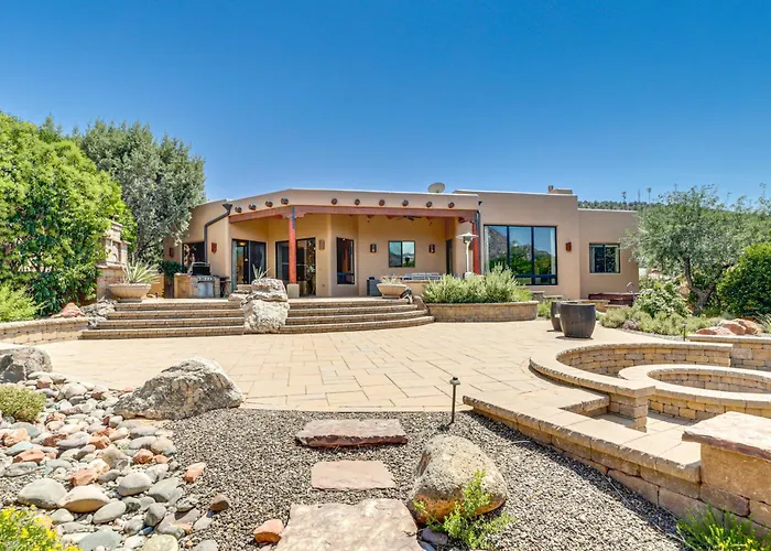 Ferienhaus 1/2 Mi To Airport Mesa! Hot Tub Haven W/ Mtn Views