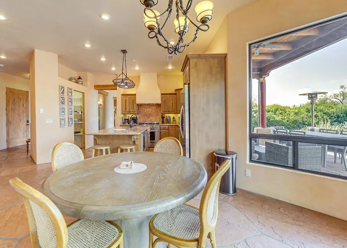 Ferienhaus 1/2 Mi To Airport Mesa! Hot Tub Haven W/ Mtn Views Sedona