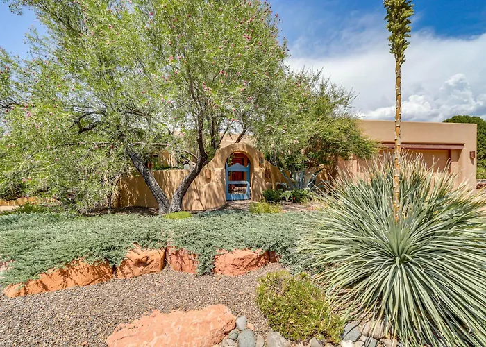 Ferienhaus 1/2 Mi To Airport Mesa! Hot Tub Haven W/ Mtn Views *